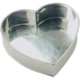 Invicta Heart Cake Tin 304mm (12'')
